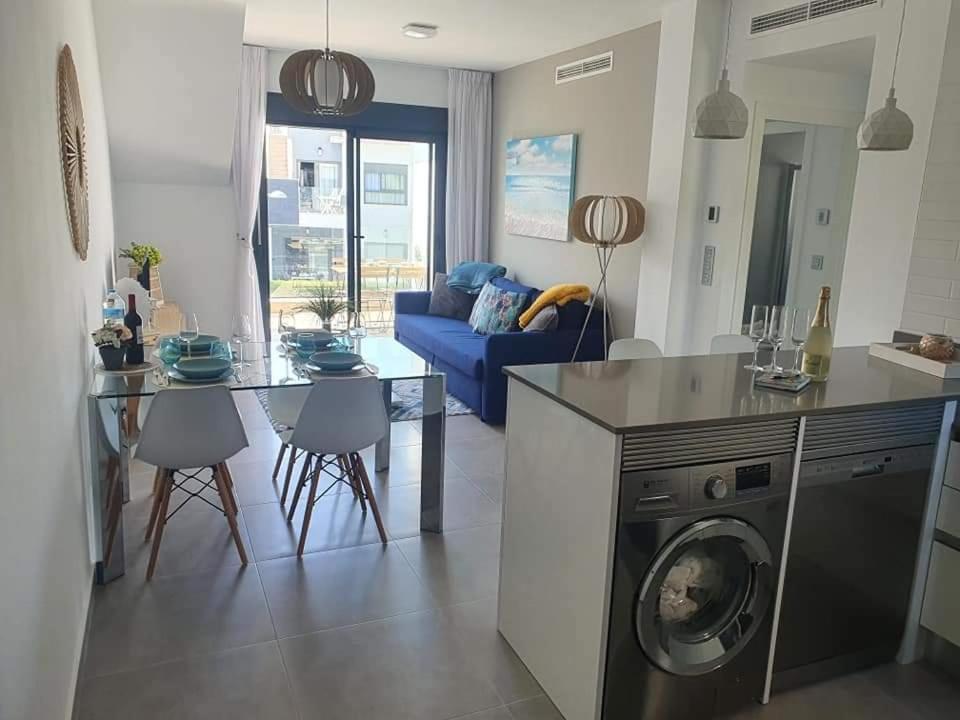 Appartamento Casa Lela Met Dakterras Pilar de la Horadada Esterno foto
