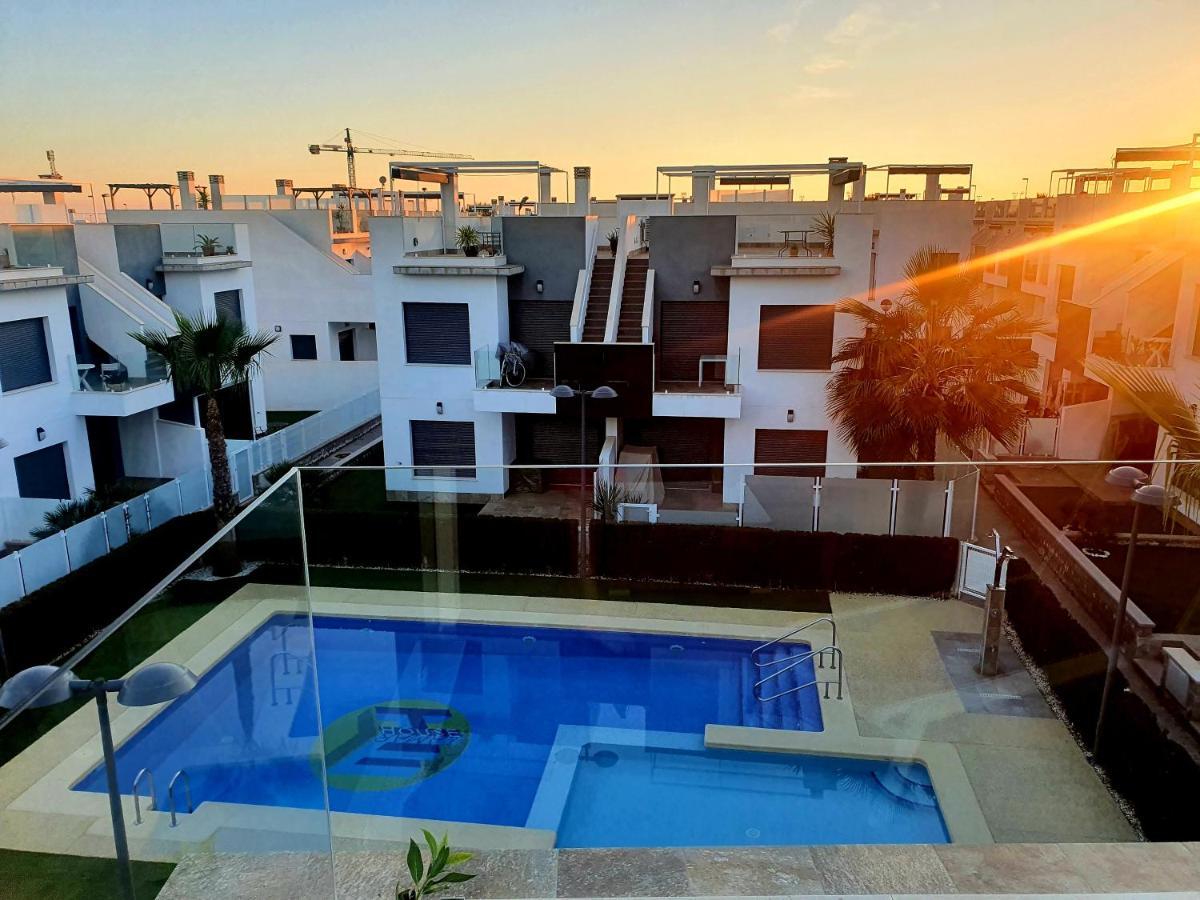 Appartamento Casa Lela Met Dakterras Pilar de la Horadada Esterno foto